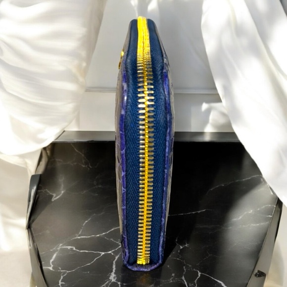 Miu Miu Croc Embossed Leather Zip Around Continental Wallet with COA - Picture 5 of 13